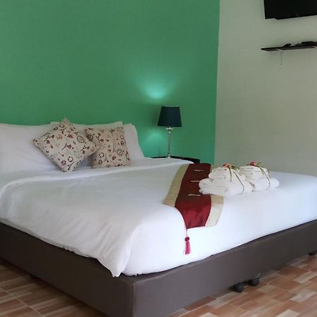 Baan Chuengkao Resort Ranong Exterior foto