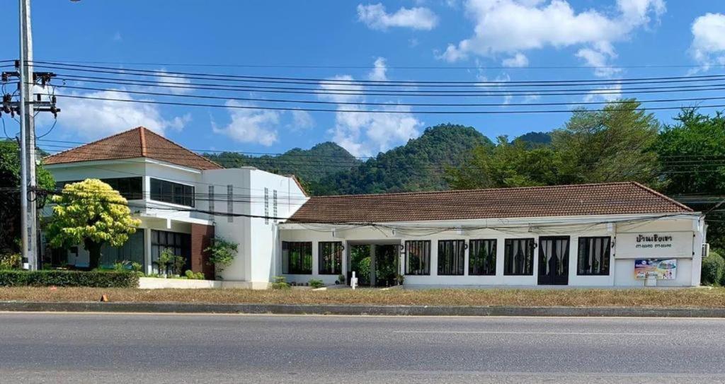 Baan Chuengkao Resort Ranong Exterior foto