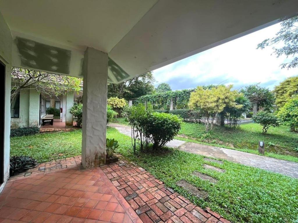 Baan Chuengkao Resort Ranong Exterior foto