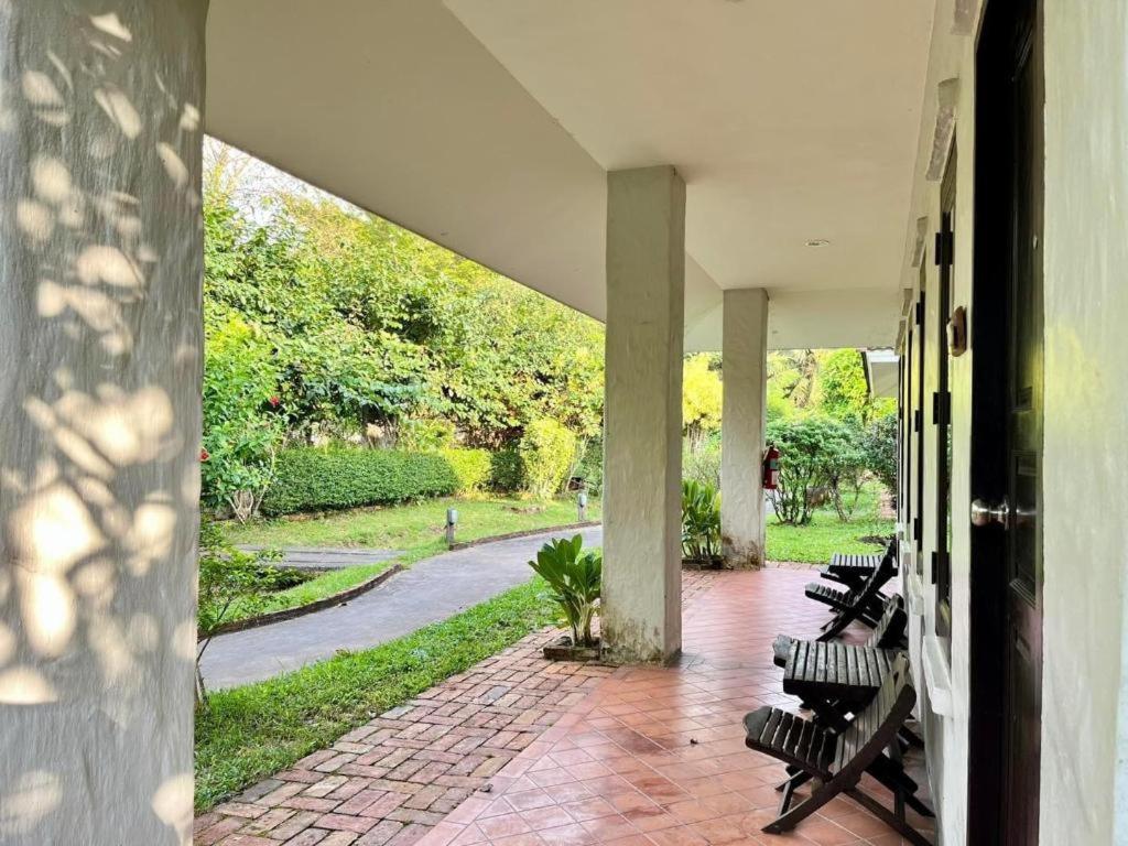 Baan Chuengkao Resort Ranong Exterior foto